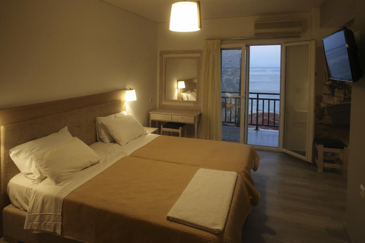 Aparthotel Sappho Plomari Esterno foto