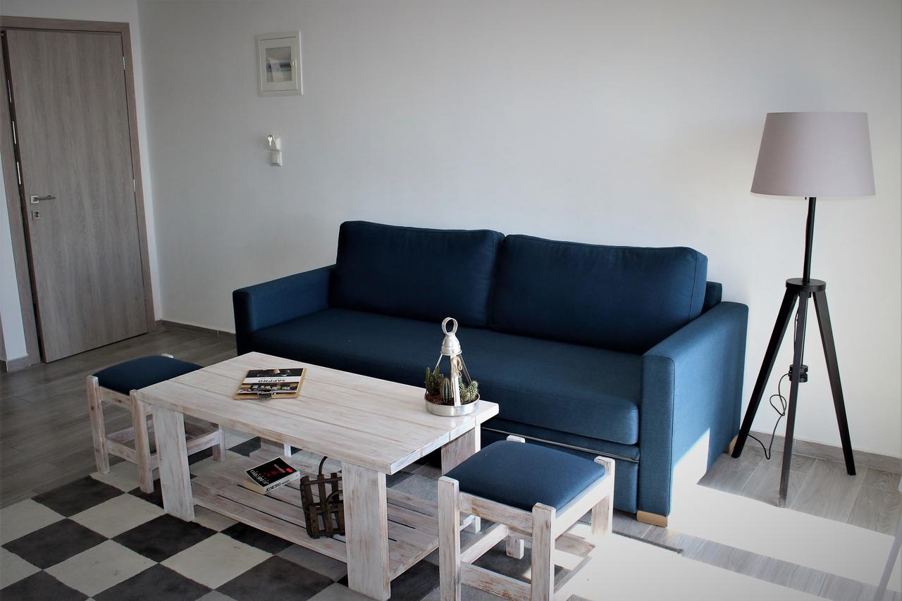 Aparthotel Sappho Plomari Esterno foto